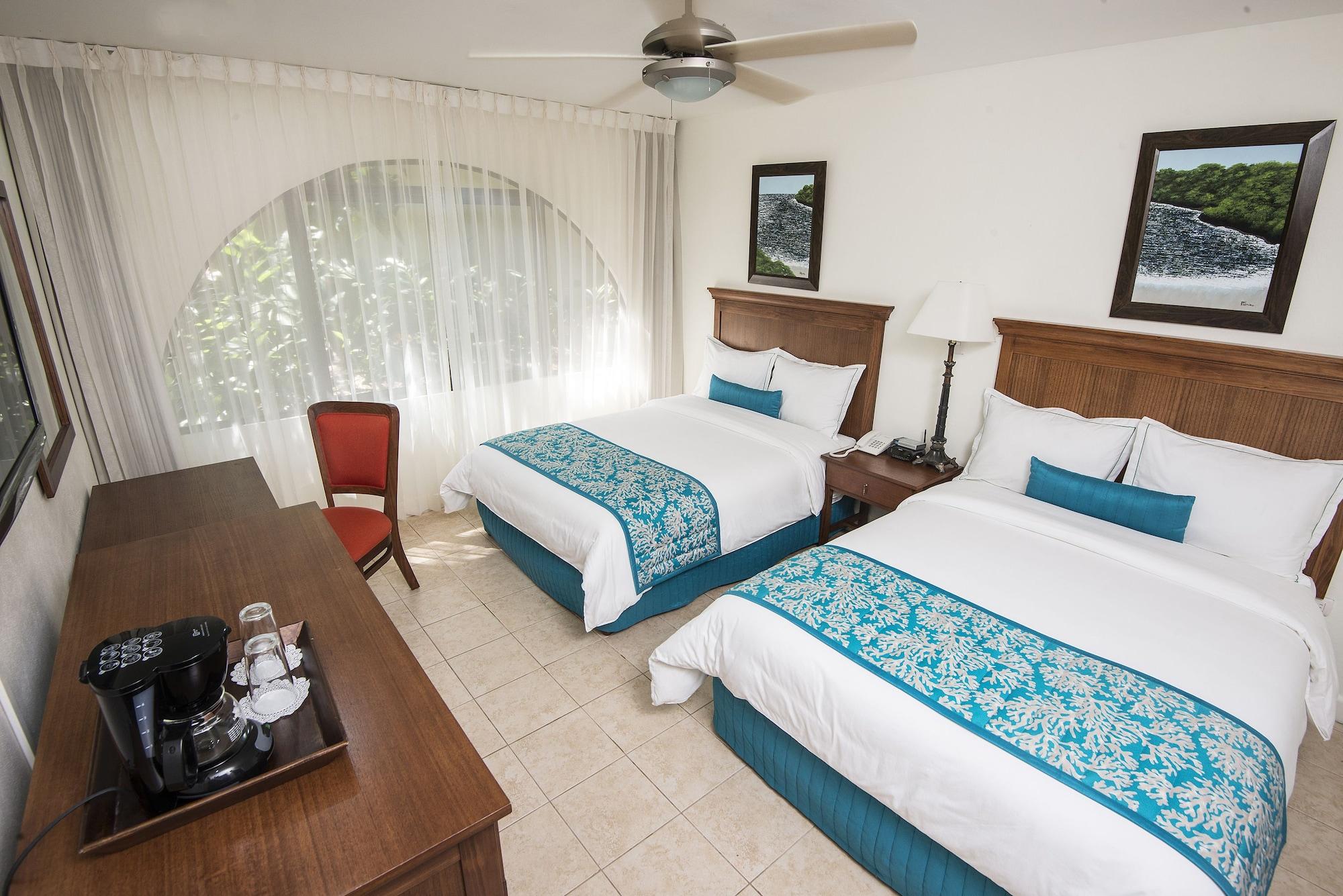 Punta Leona 4*