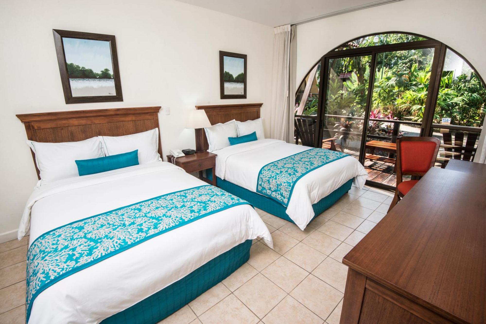 Punta Leona 4*